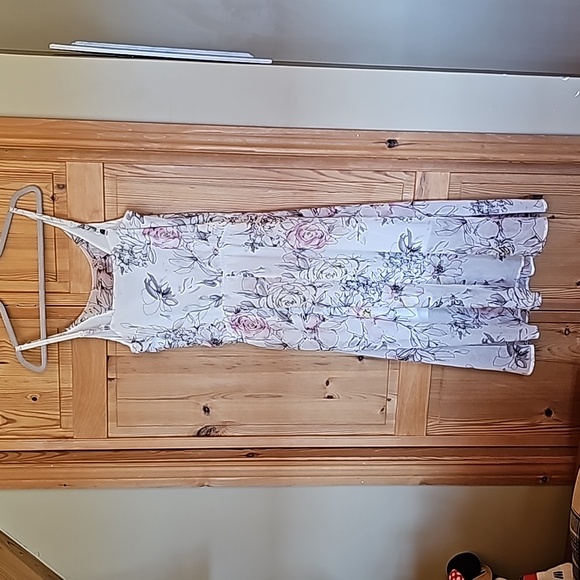 Sleeveless dress with lining, Size M, Spring Bouquet Multi pattern - Picture 4 of 4